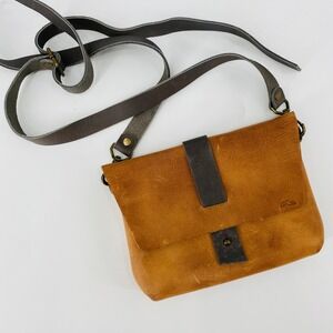 Range Leather Augusta Crossbody Bag Women Small Tan Brown Leather Minimalist